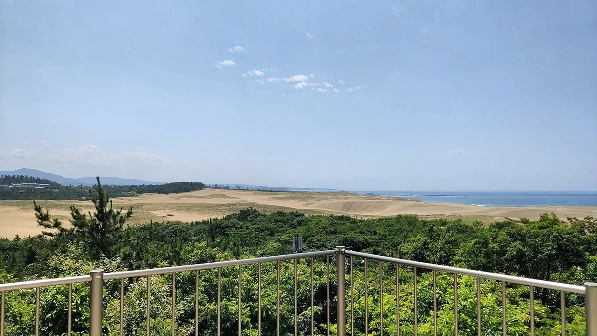 Tottori Sand Dunes meeting the Sea of Japan on the Sanin coast